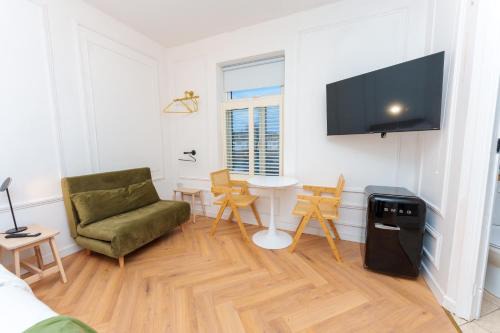 Newington Apartment | Studio in central London