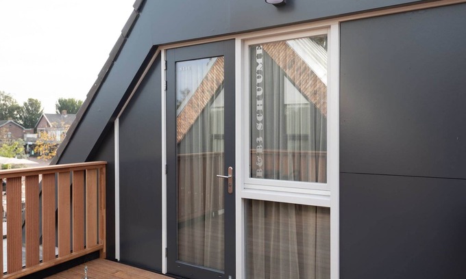 Renesse Apartment | Studio in Domburg near Beach and Golf