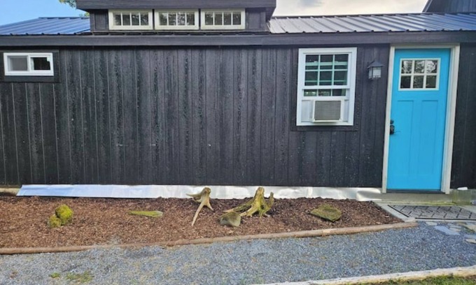 Monkton House | Studio in the country w/Hot Tub