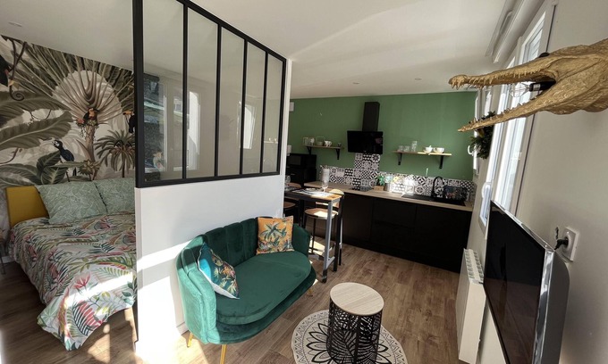 Lorient Apartment | Studio Jungle - Terrasse - Hyper Centre Lorient