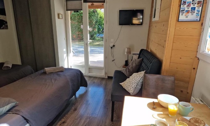 Le Bourg-d'Oisans Apartment | Studio La Cabane Centre Ville