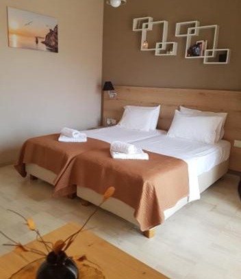 Agios Vasileios Bed & Breakfast | Studio Manousos