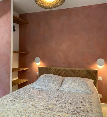 Ribaute-les-Tavernes Apartment | Studio Moderne Cozy