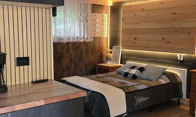 Wellston Apartment | Studio Near Tippy Dam & Lake Michigan - Janix Escapes