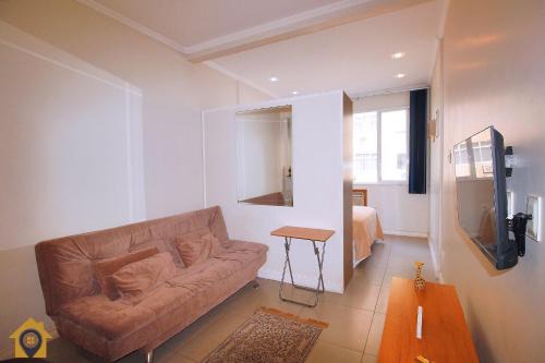 Leme Apartment | Studio no Leme a 1 min da Praia – até 4 pessoas!