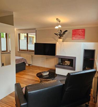 Fehrenbach Apartment | Studio Parterre Kamin