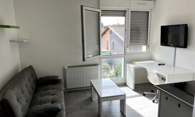 Mulhouse Apartment | Studio proche gare avec parking privé N°31