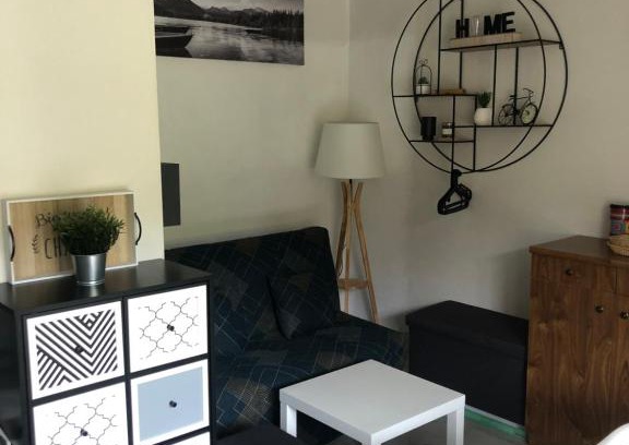 La Bourboule Apartment | Studio rénové résidence privé proche de toutes commodités et loisirs, Place parking inclus