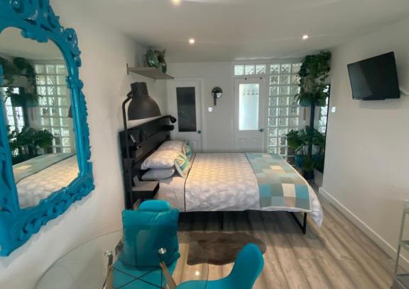 Westbury on Trym Apartment | Studio Tavros