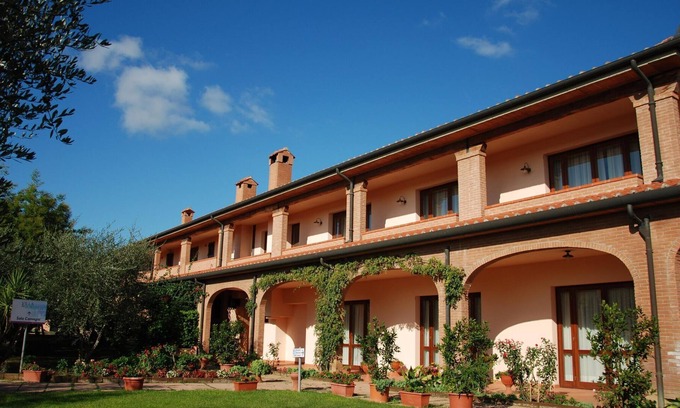 Riotorto Apartment | Studio with communal pool in Vignale Riototo