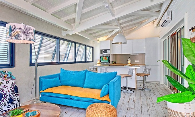 Anse Marcel Apartment | Stunning 2-bedroom apartment in Anse Marcel, 400m from beaches, includes water activities