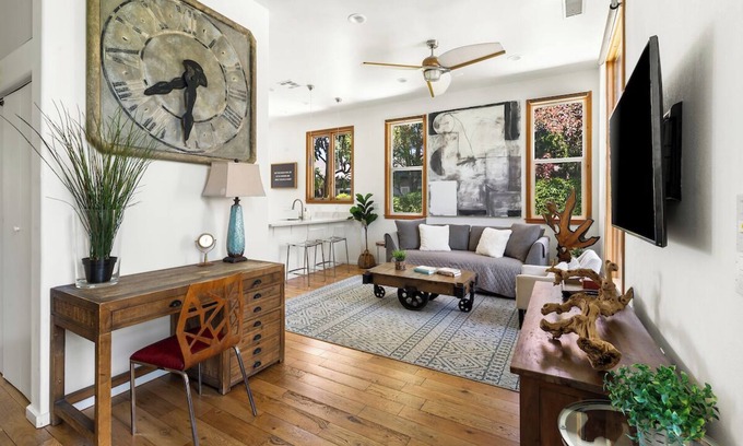 Carlson Park House | Stunning 2-Bedroom Home near Downtown Culver