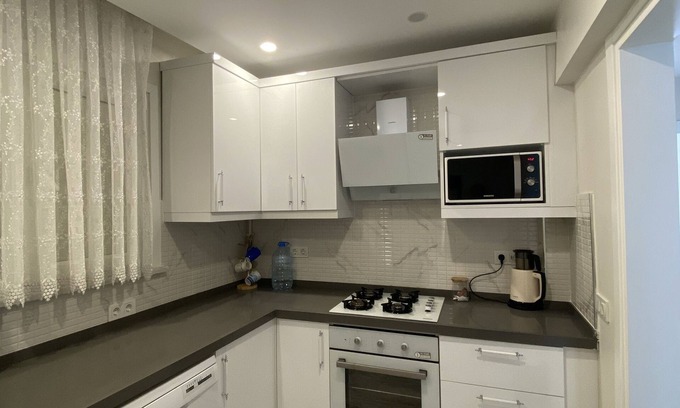 Fatih Apartment | Stunning 3+1 Family flat close to Historical places