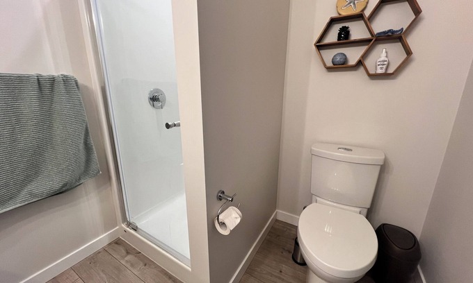 Central Okanagan House | Stunning 3 Bedroom House