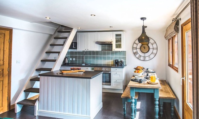 Meribel Village Apartment | Stunning Apartment in Meribel Village