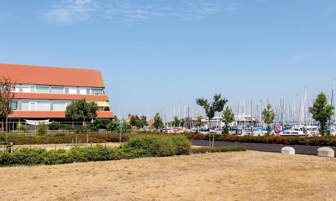 Bruinisse Apartment | Stunning apartment in Bruinisse