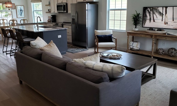 Gulfport House | Stunning Brand New Modern Coastal Home in the heart of Gulfport