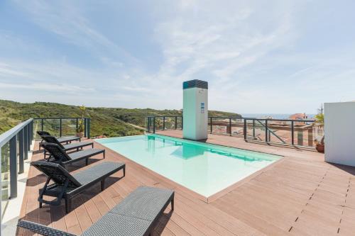 Zambujeira do Mar Apartment | Stunning Coastal Retreat - Two-Bedroom Apartment in Zambujeira do Mar