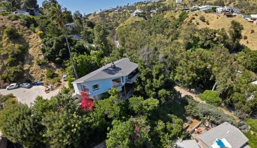 Hollywood Hills West House | Stunning Hollywood Midcentury Modern-Views-Best Location!