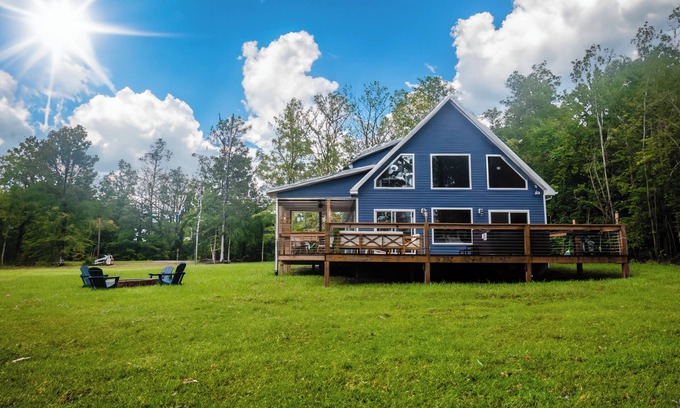 Cub Run House | Stunning Home Near Nolin Lake: Hot Tub + Fire Pit!