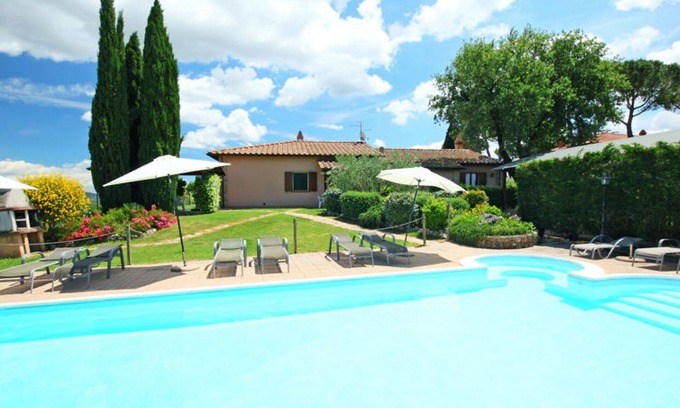 Po' Bandino Villa | Stunning private villa with private pool, WIFI, TV, patio, pets allowed and panoramic view