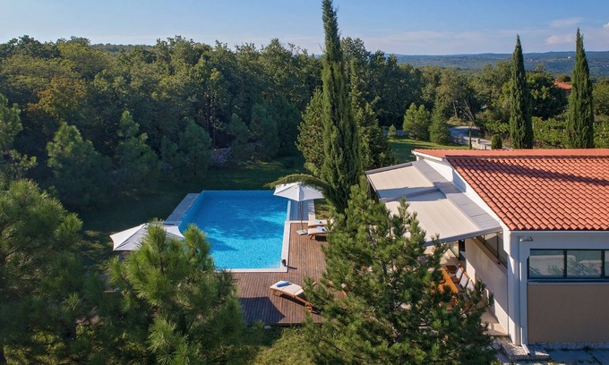 Rogocana Villa | Stunning modern villa with private pool, near Pula, Croatia