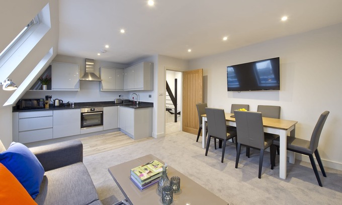 Colville Apartment | Stunning Notting Hill Flat