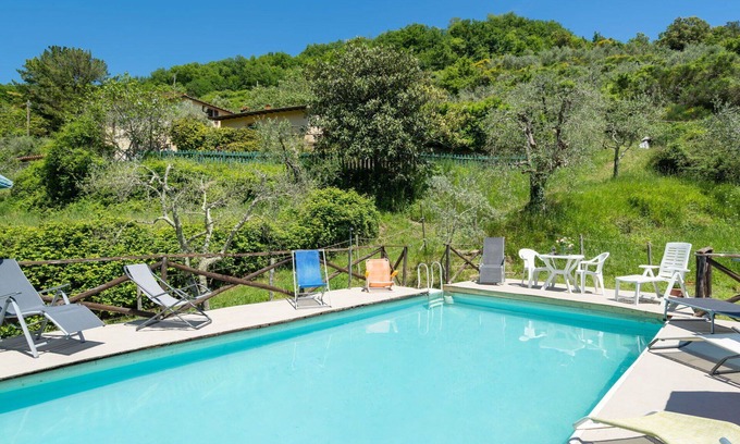 Pontassieve Villa | Stunning private villa for 6 guests with private pool