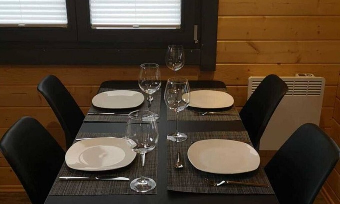 Alpenrod House | Stunning private villa for 4 people with TV and terrace