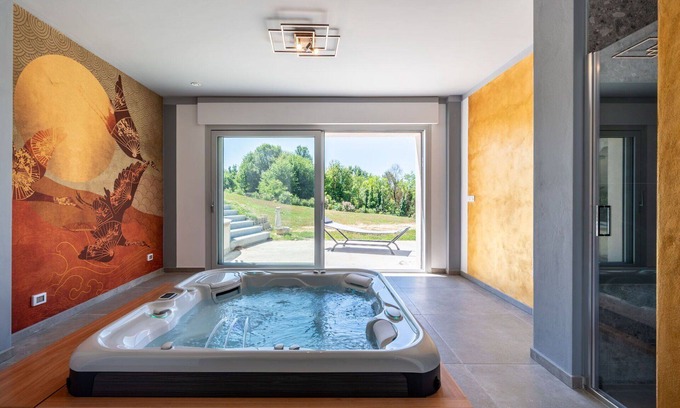 Soglio Villa | Stunning private villa for 8 guests with WIFI, A/C, hot tub, TV, terrace and panoramic view