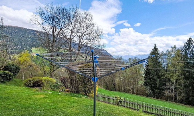 Verditz House | Stunning private villa for 5 guests with WIFI, TV, terrace and parking