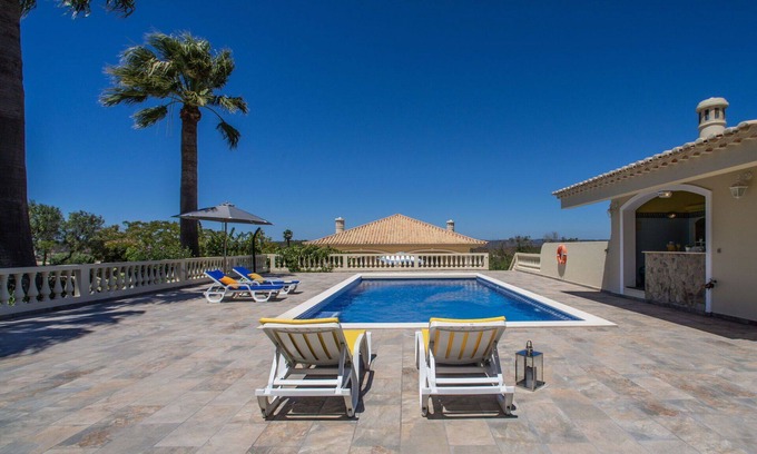 Sargacal House | Stunning private villa for 4 guests with pool, A/C, WIFI, TV and terrace