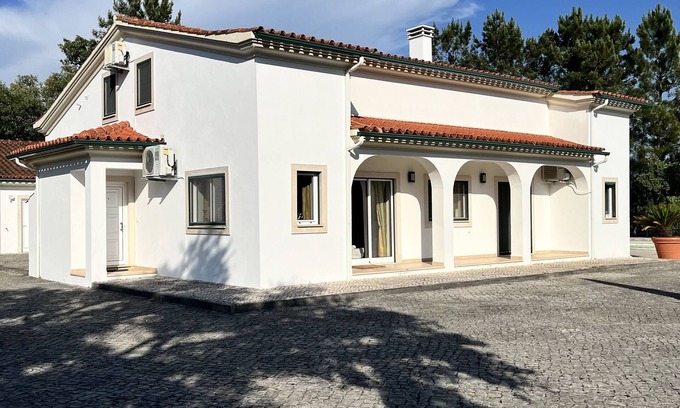 Penela House | Stunning Rural Location Offering Peaceful Relaxation