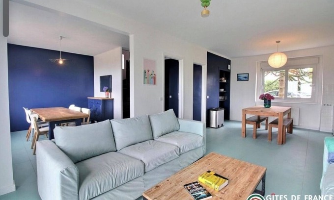 Telgruc-sur-Mer Villa | Stunning Sea View Home Just 5 Minutes from the Beach