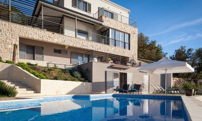 Podgora Villa | Stunning SEA VIEW: Modern luxury villa;250m2 terraces;big pool &garden,BBQ,sauna