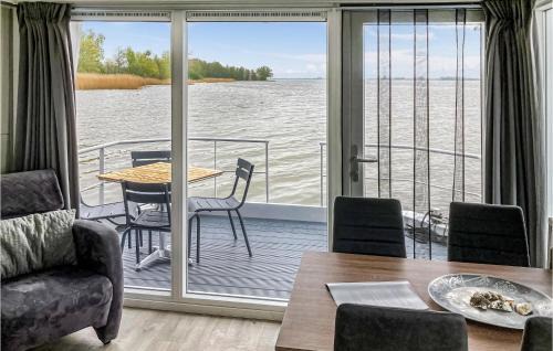 Biddinghuizen Boat Rental | Stunning Ship In Biddinghuizen