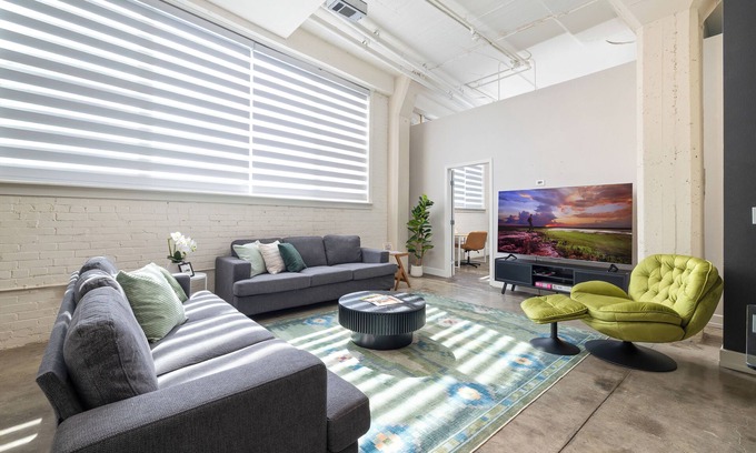 Downtown San Antonio Condo | Stunning Southtown Condo