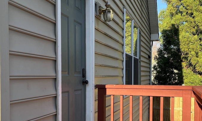 Columbia Apartment | Stunning Studio in Downtown Columbia