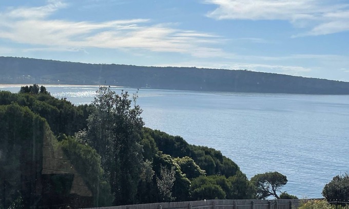 Eden House | Stunning Views, central location, spacious. Perfect for a short or long stay