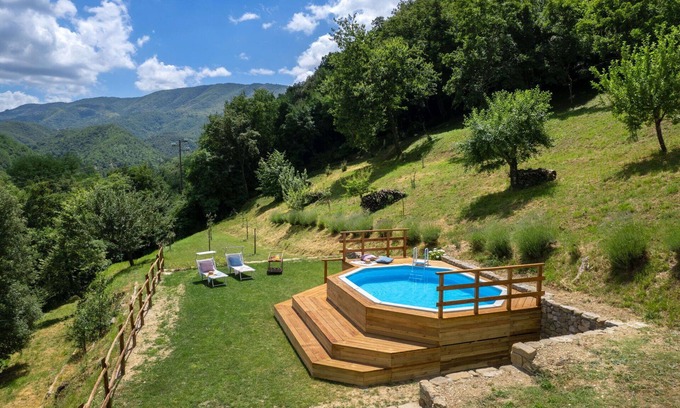Borgo San Lorenzo Villa | Stunning villa for 6 people with private pool, WIFI, TV, balcony, panoramic view and parking