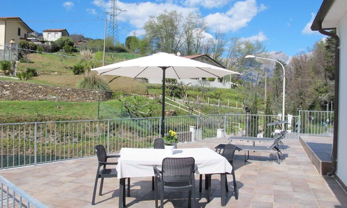 Massa House | Stunning villa for 2 people with WIFI, TV and terrace