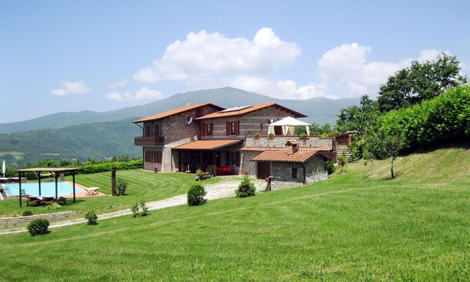 Caprignana Villa | Stunning villa for 8 guests with private pool, WIFI, TV and patio