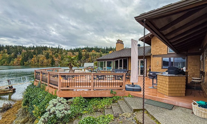 Clinton House | Stunning Waterfront Home, w/Private Hot Tub, Private Swimming area, & Fire pit!