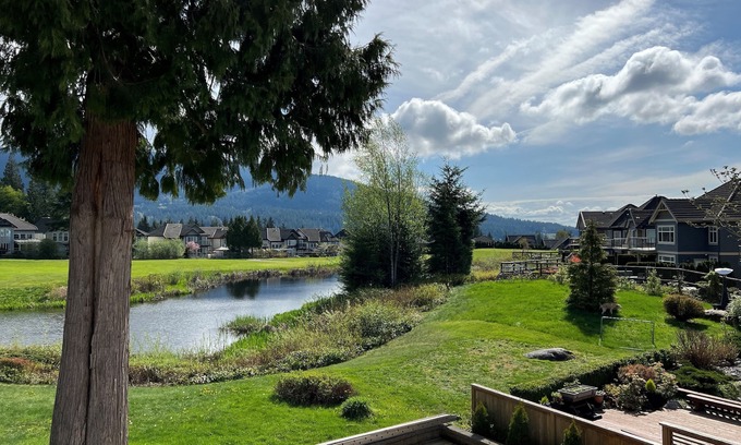 Westwood Plateau House | Stunning Westwood Plateau Executive Home 2 Minute Walk from Golf Clubhouse