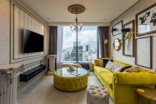 Bo'Kaap Apartment | Stylish 1 Bed in De Waterkant Loadshedding Free