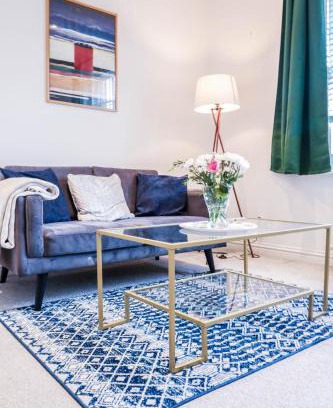 Harrow Road Apartment | Stylish 1 Bedroom Apartment in Central London