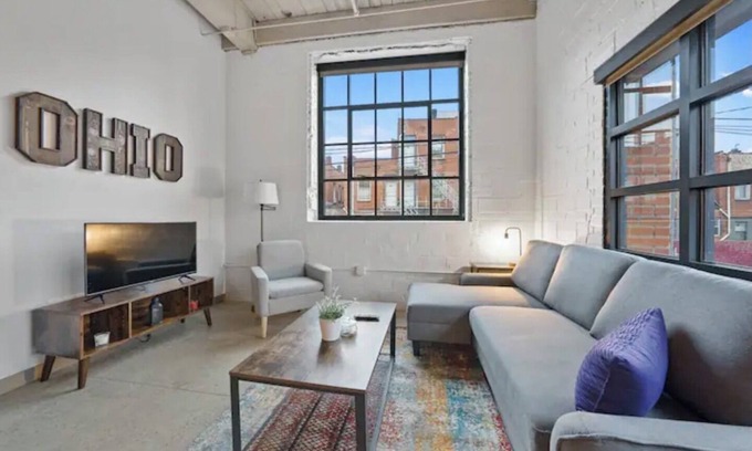 Downtown Cleveland Apartment | Stylish 1BR Retreat in the Heart of Downtown Cleveland
