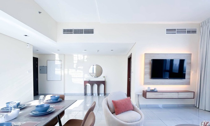 Jumeirah Village Apartment | Stylish 1BR with Balcony City Views O2 Tower, JVC