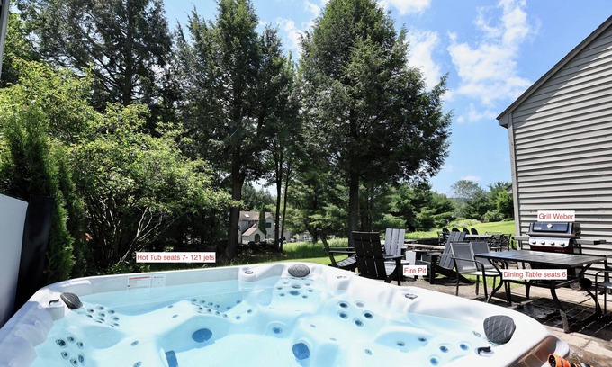 Windham House | Stylish 3BR Getaway – 3 Minutes to Windham Mountain Resort, AC & WiFi Included!