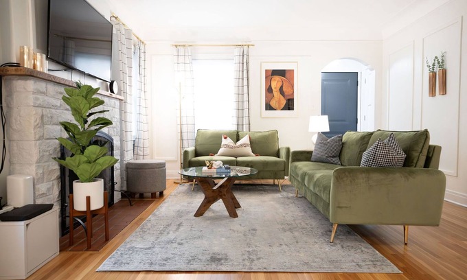 Macalester - Groveland House | Stylish 3BR Home in Prime St. Paul Location